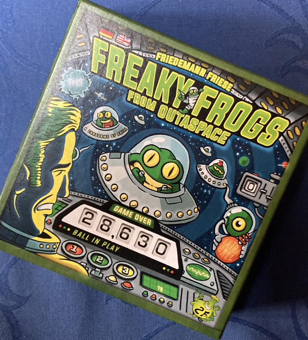 Freaky Frogs From Outaspace – Jeu De Cartes Solo Pinball Session, 1 Joueur, 14+ Ans, Par Rio Grande Games Jeu Stratégie Ados Adulte